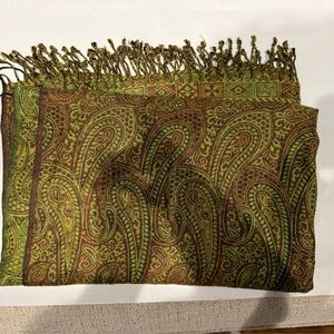 Green and Brown Paisley Scarf